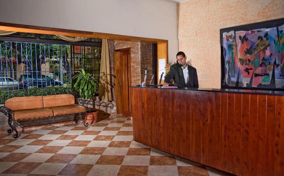 Carey House Hotel サントドミンゴ エクステリア 写真